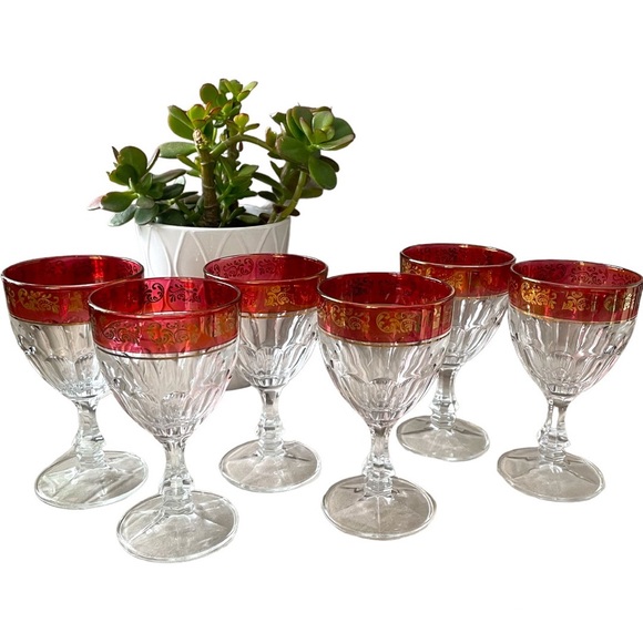 6  Pressed Glass Thumbprint Cordial Glasses Cranberry Band Gold Design - Picture 2 of 15